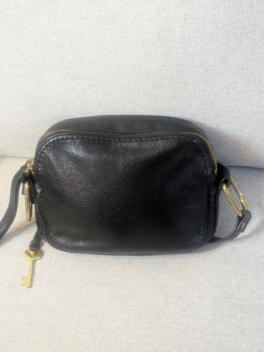 Fossil Devon Black Pebbled Leather Double Zip Crossbody / Camera Bag